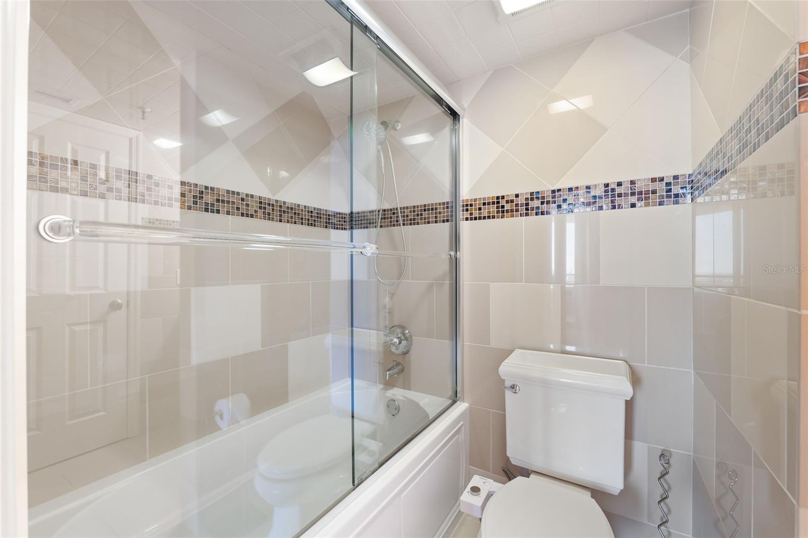 PELICAN BAY YACHT CLUB CONDO BLDG A - Residential