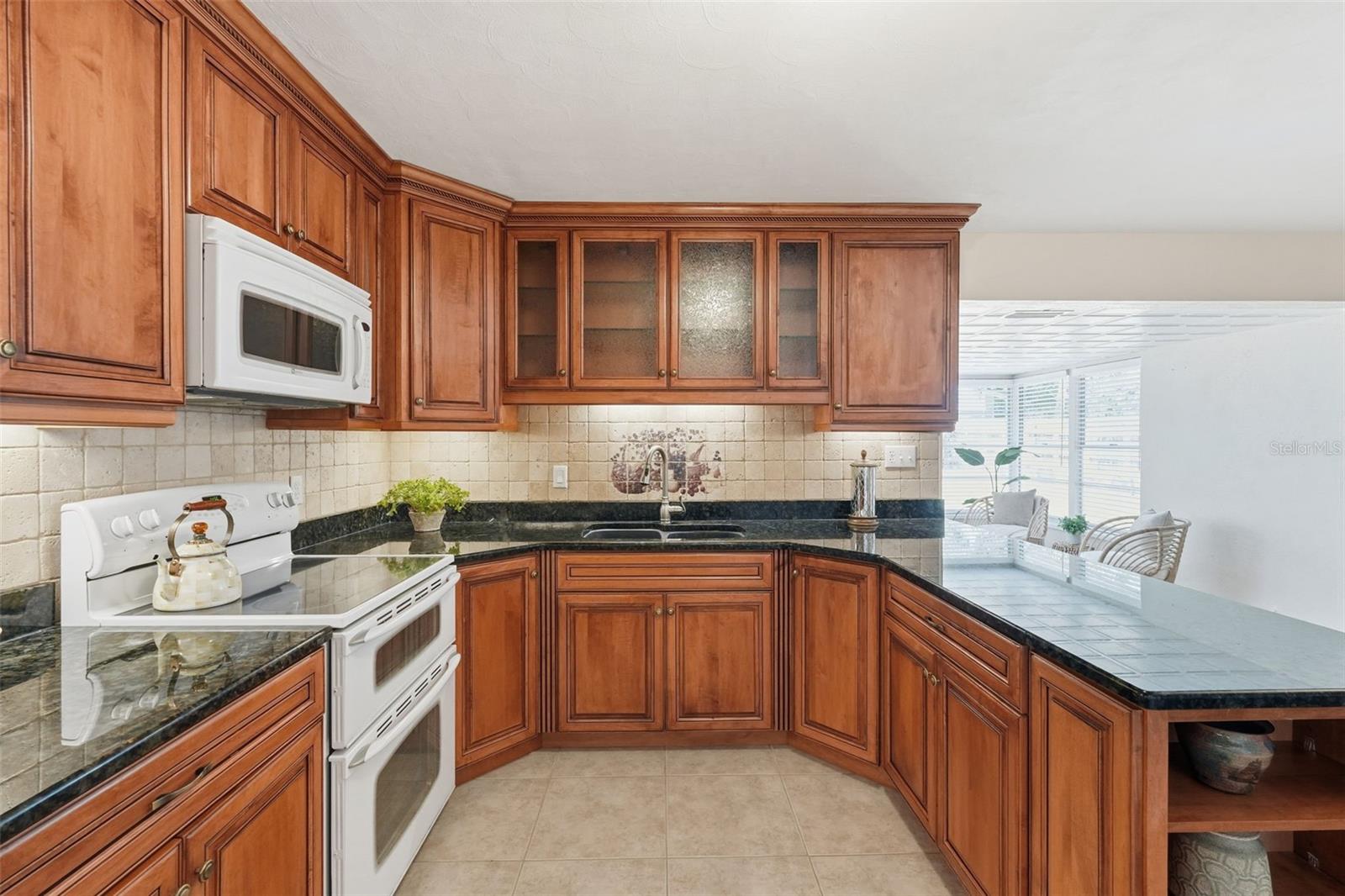 HIGH POINT SUB 1ST ADD - Residential