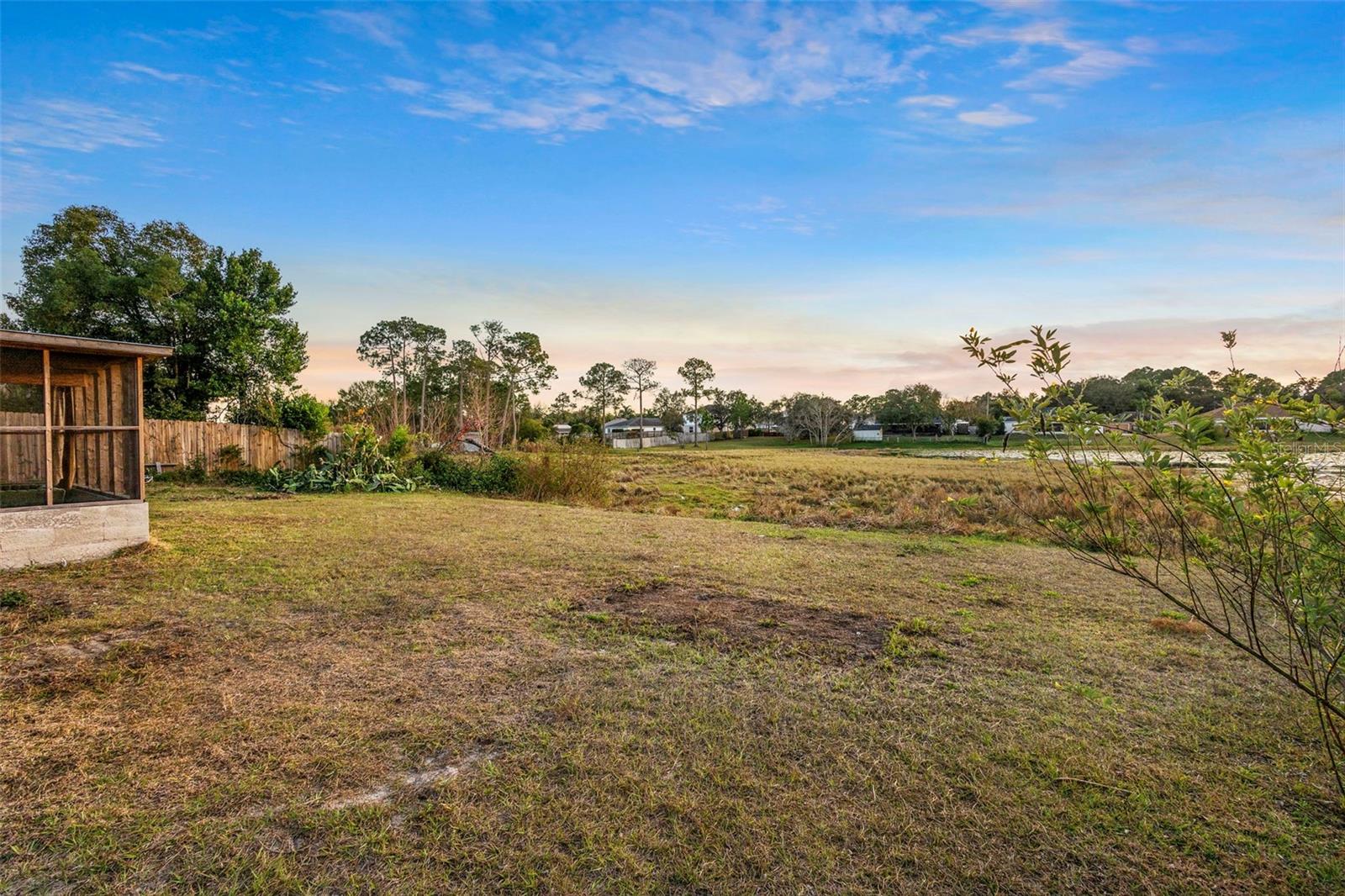 DELTONA LAKES UNIT 33 - Residential