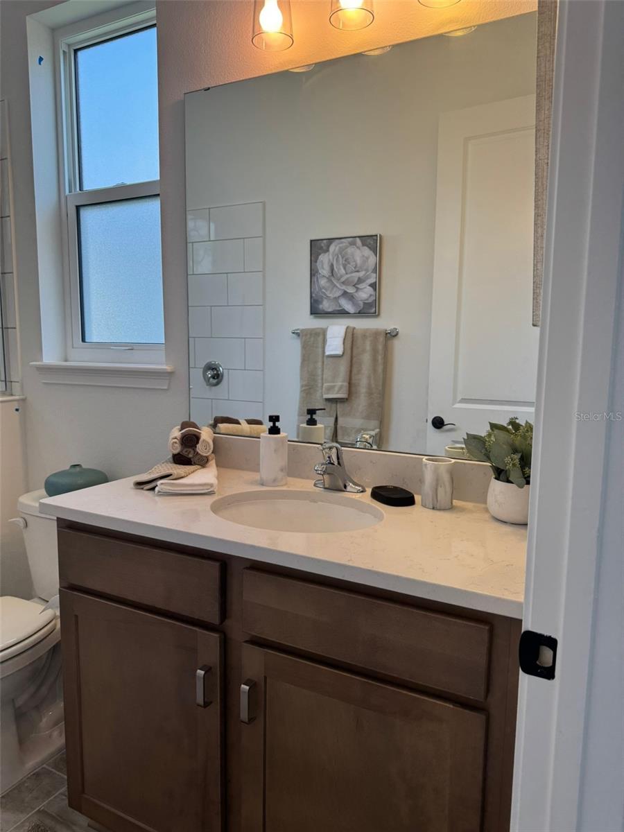 AZALEA WALK/PLYMOUTH - Residential
