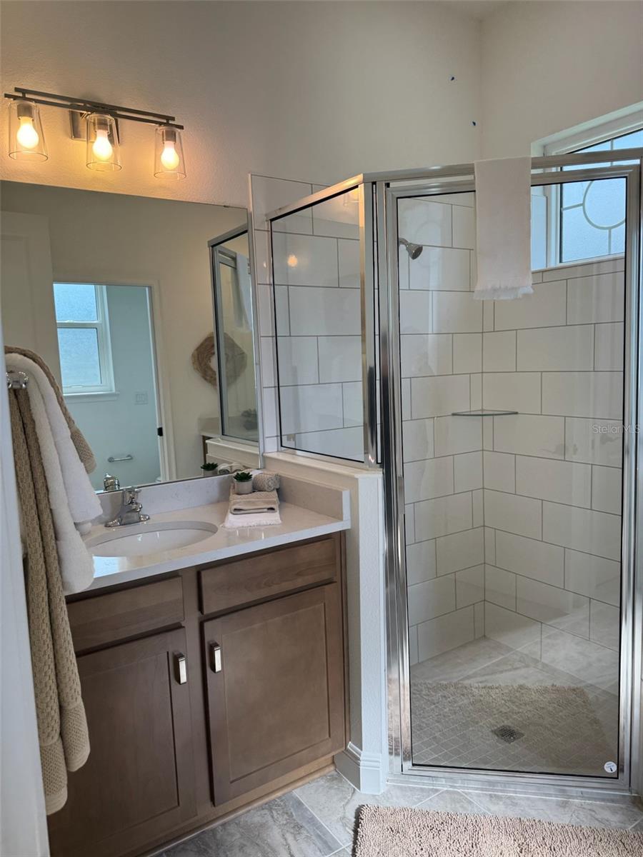 AZALEA WALK/PLYMOUTH - Residential