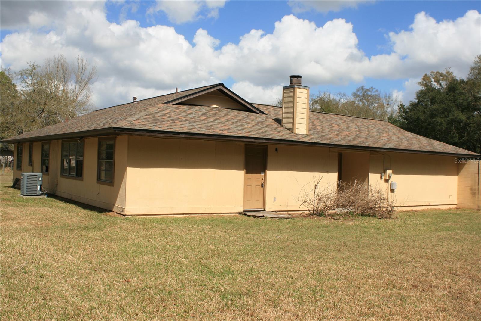 WEST END GOLFVIEW ESTATES - Residential