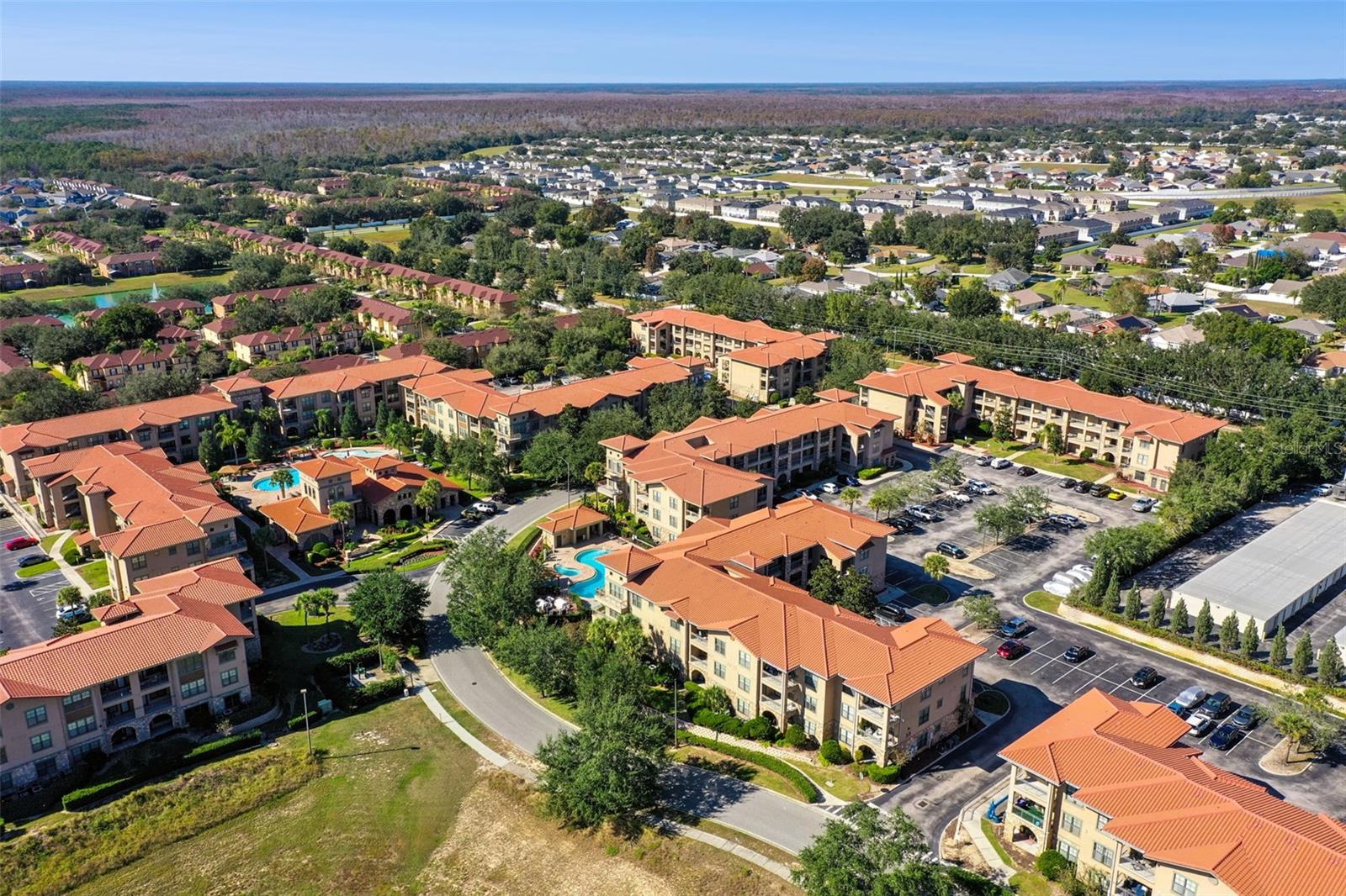 BELLA PIAZZA - Residential