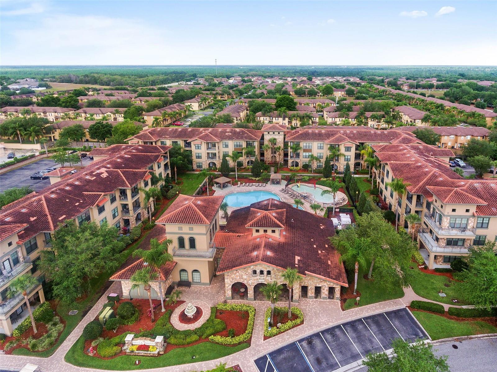 BELLA PIAZZA - Residential