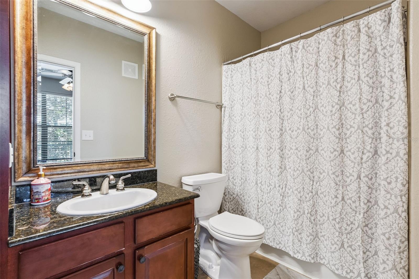 BELLA PIAZZA - Residential