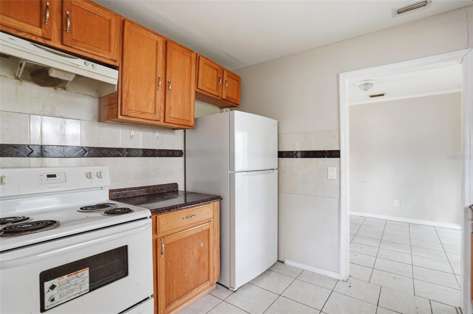 BETTY JEAN HEIGHTS - Residential