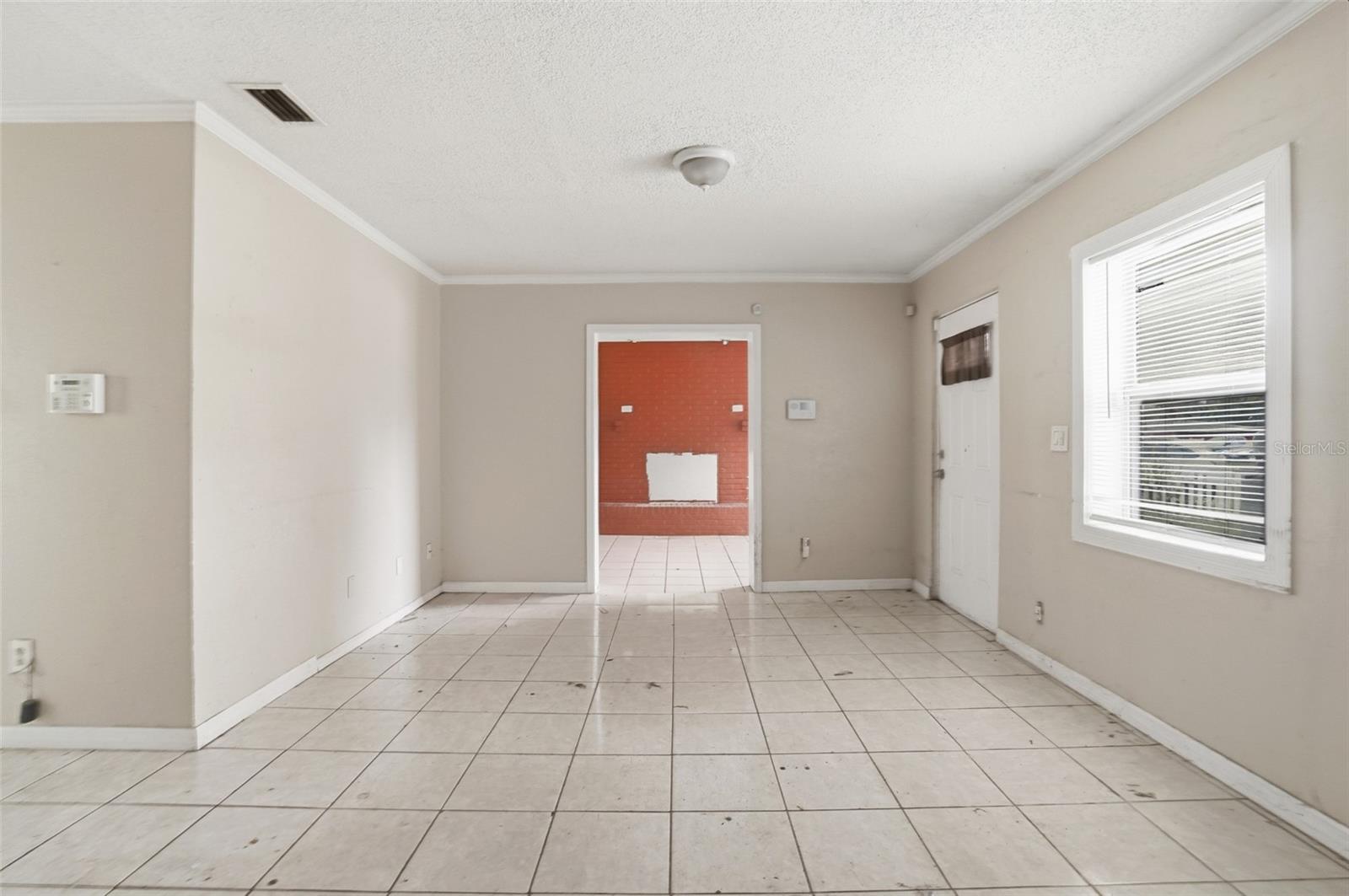 4811 E CLIFTON STREET