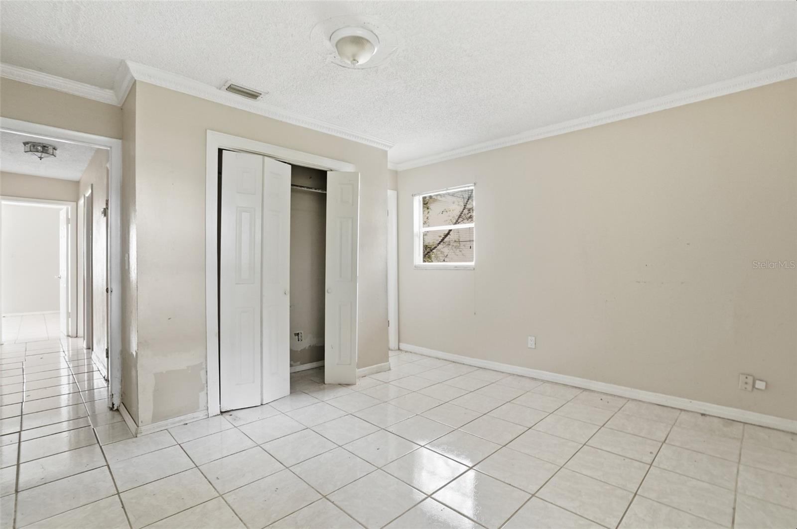 BETTY JEAN HEIGHTS - Residential