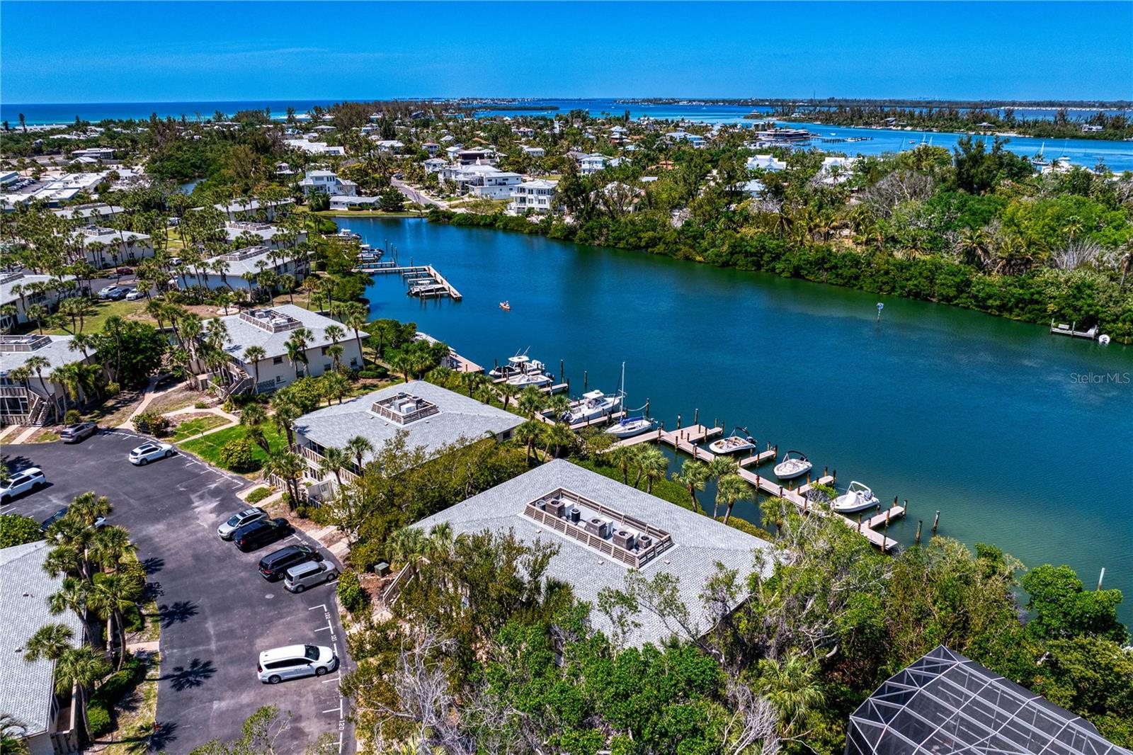 WHITNEY BEACH - Residential