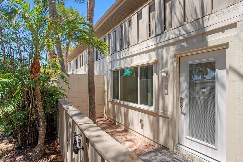 Photo of 6700 Gulf Of Mexico Drive #117, Longboat Key, FL 34228 (MLS # A4687787)