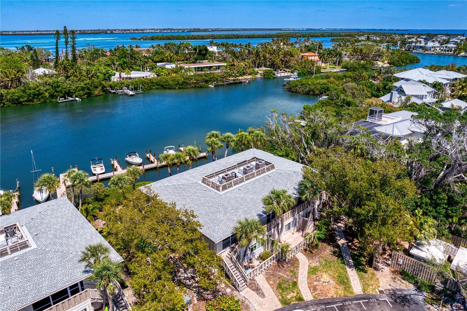 WHITNEY BEACH - Residential
