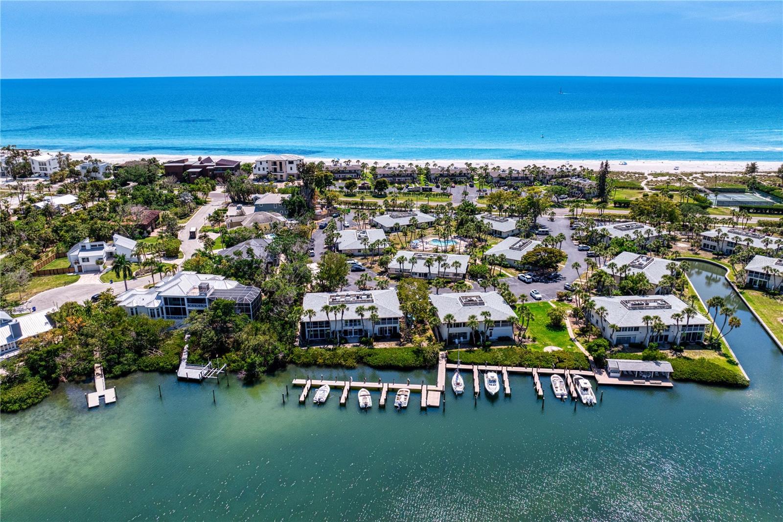 WHITNEY BEACH - Residential