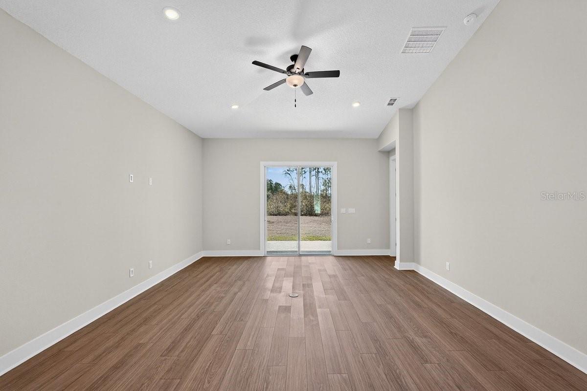 STABLES AT CARY FOREST - Residential