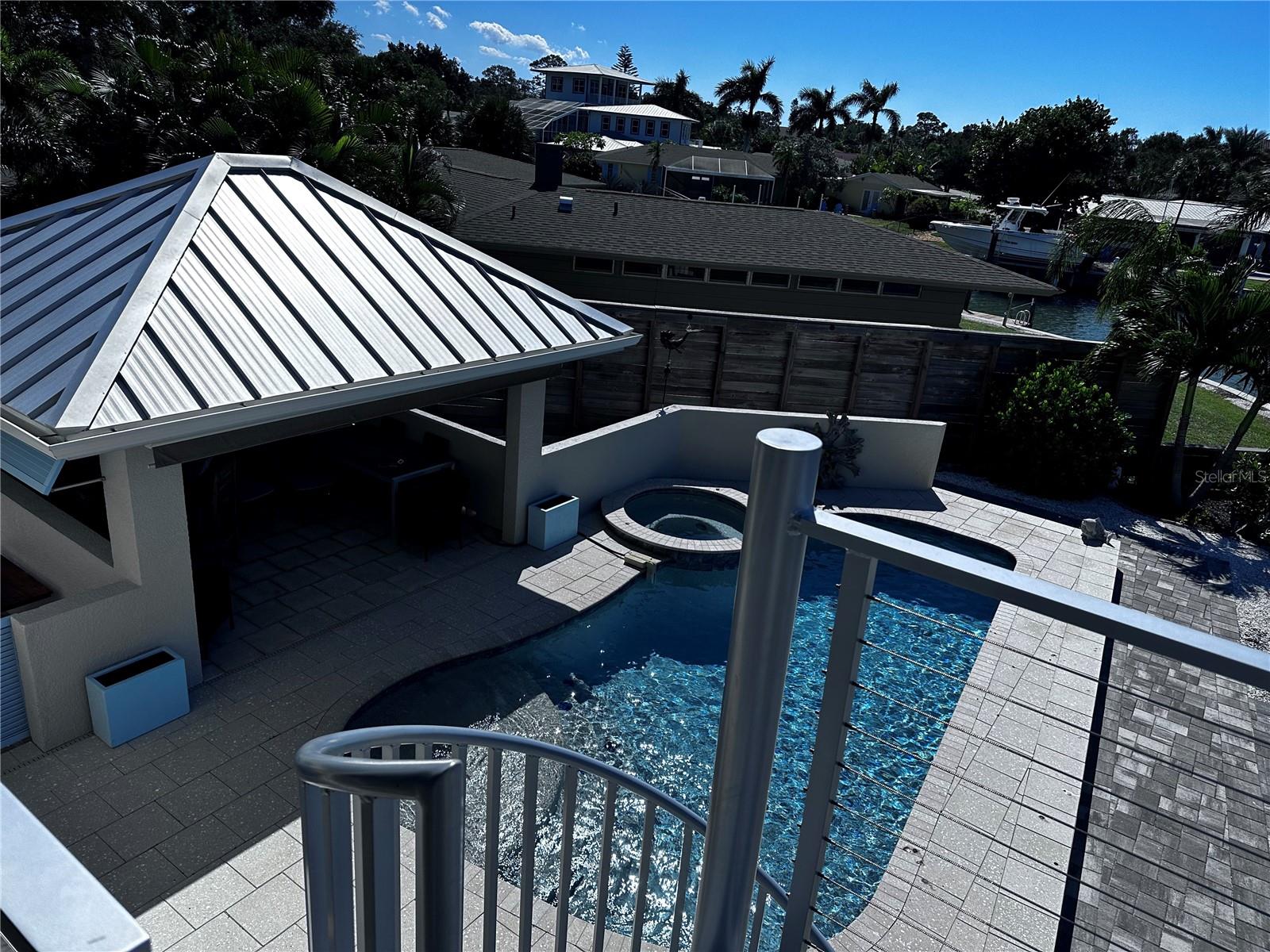 LYONS BAY - Residential