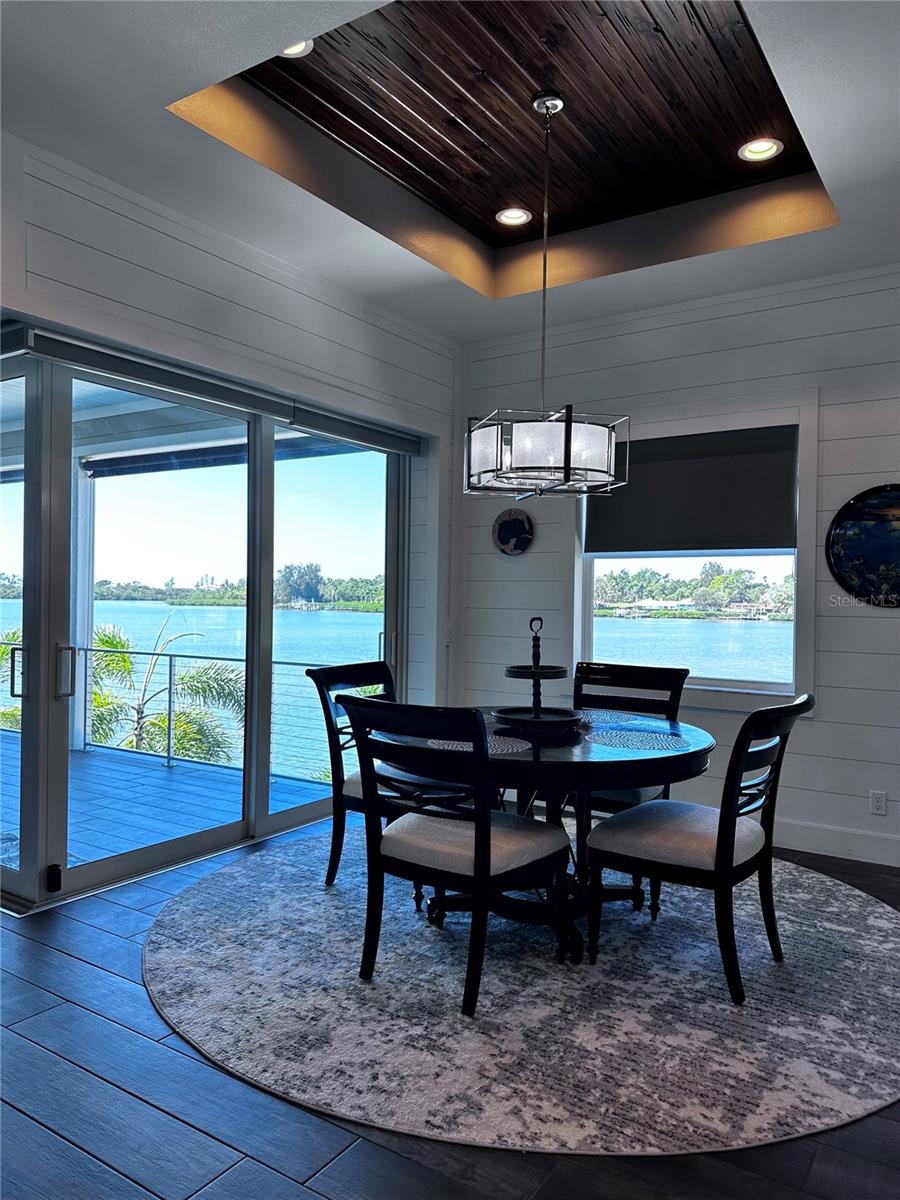 LYONS BAY - Residential