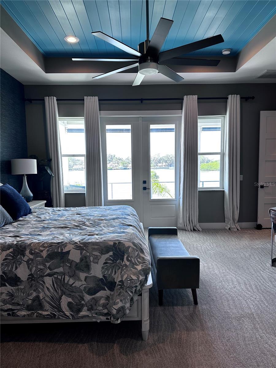 LYONS BAY - Residential