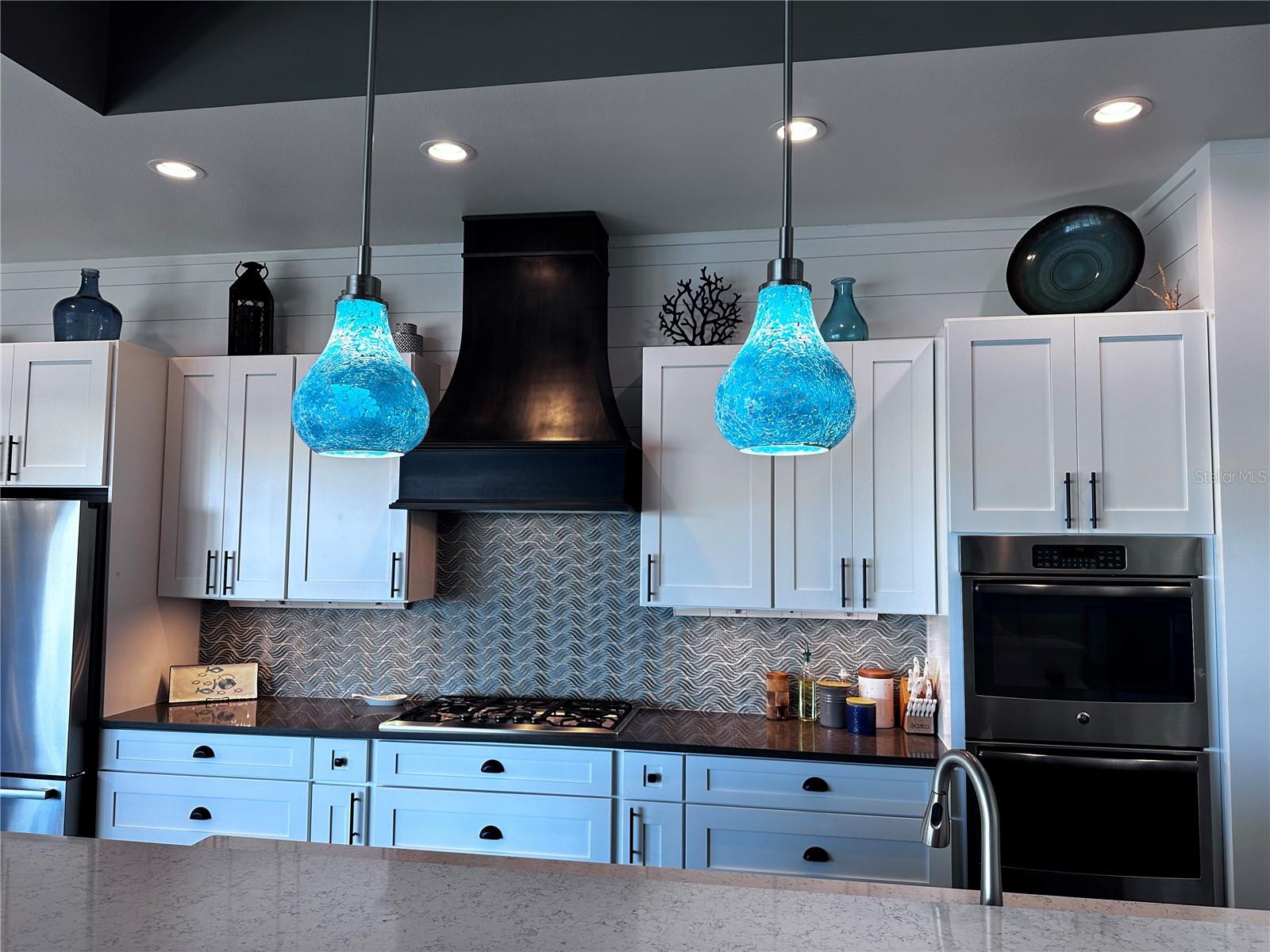 LYONS BAY - Residential