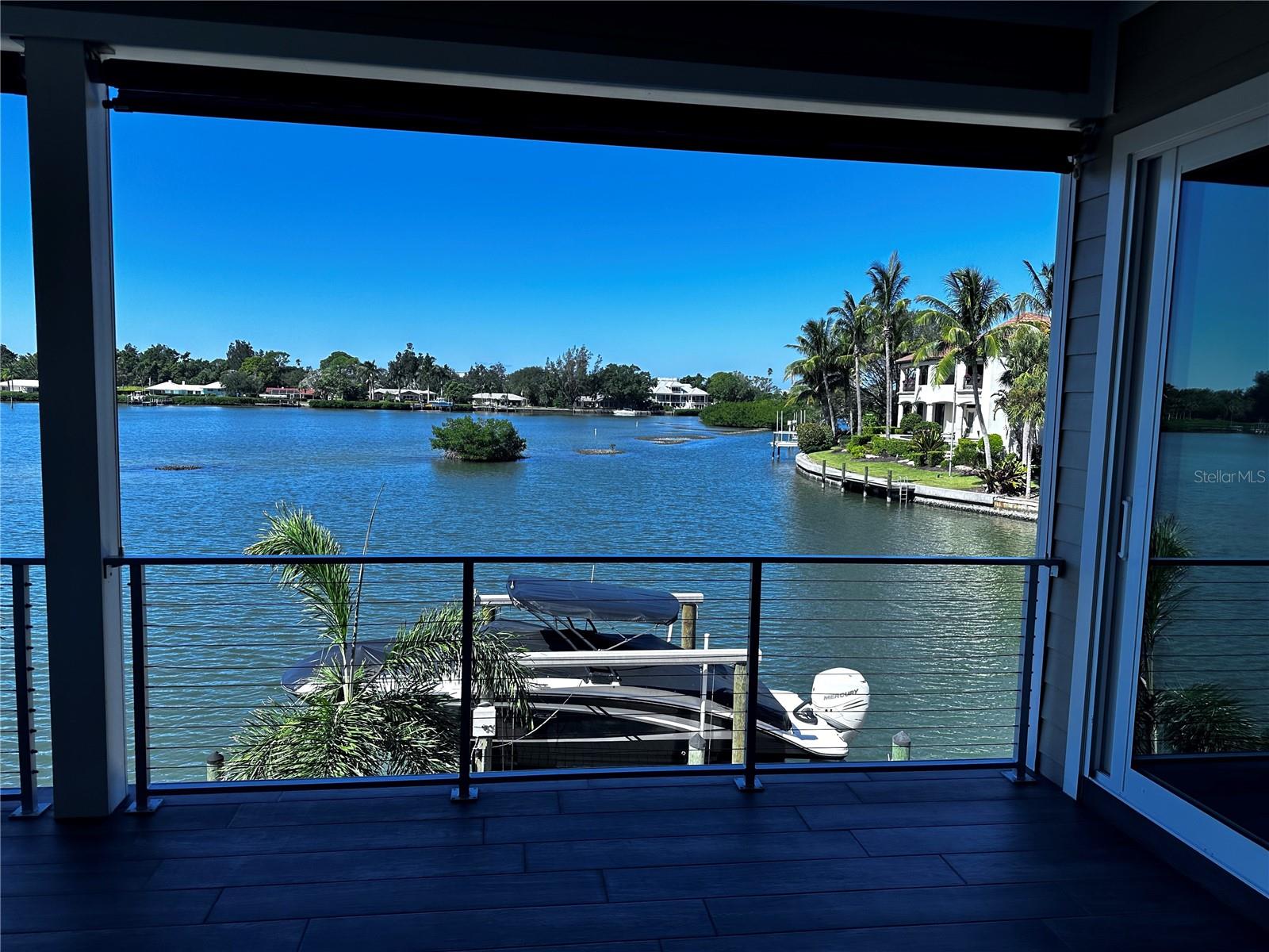 LYONS BAY - Residential