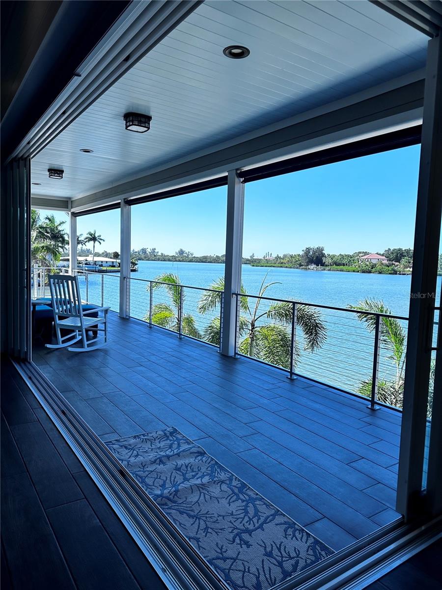 LYONS BAY - Residential