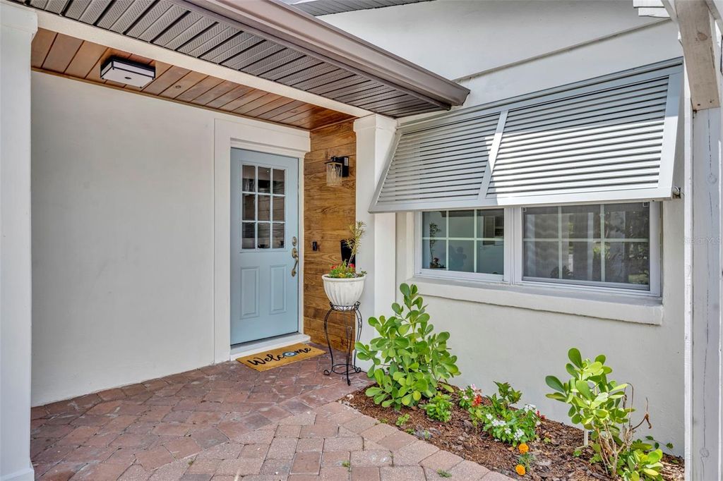 Photo of 1611 Chestnut Avenue, Winter Park, FL 32789 (MLS # O6402502)