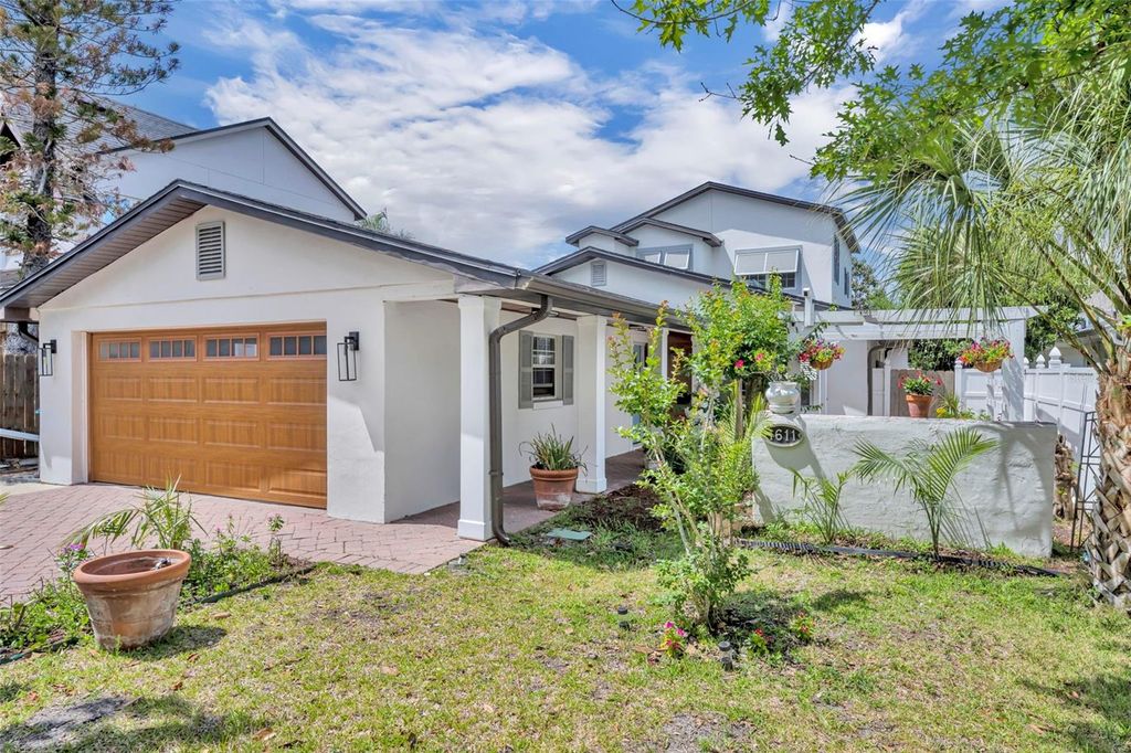 Photo of 1611 Chestnut Avenue, Winter Park, FL 32789 (MLS # O6402502)
