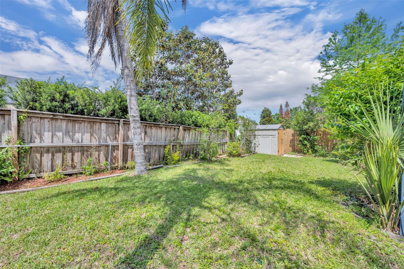 LAKE KNOWLES TERRACE - Residential