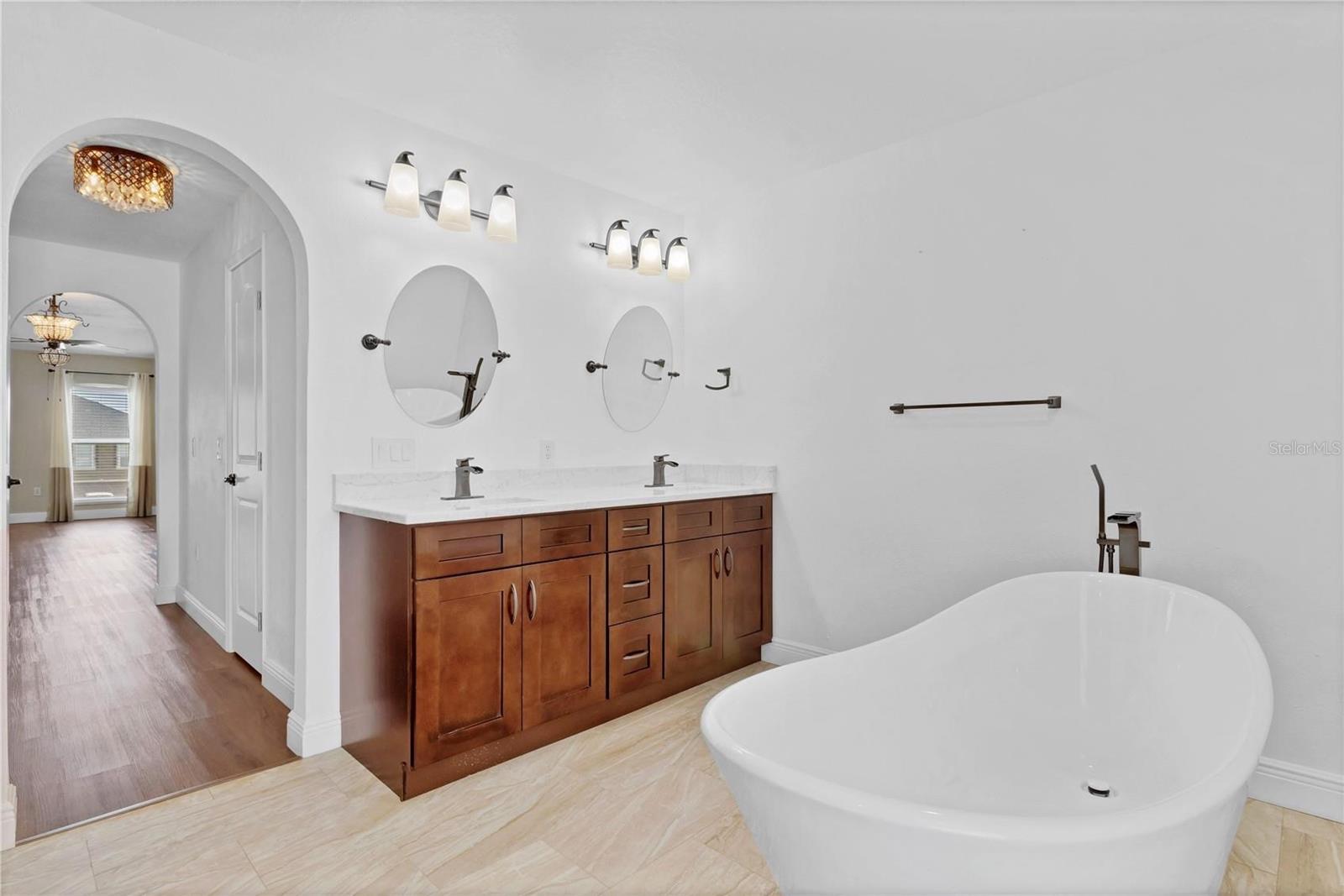 DUKES LAKE PH 02 - Residential