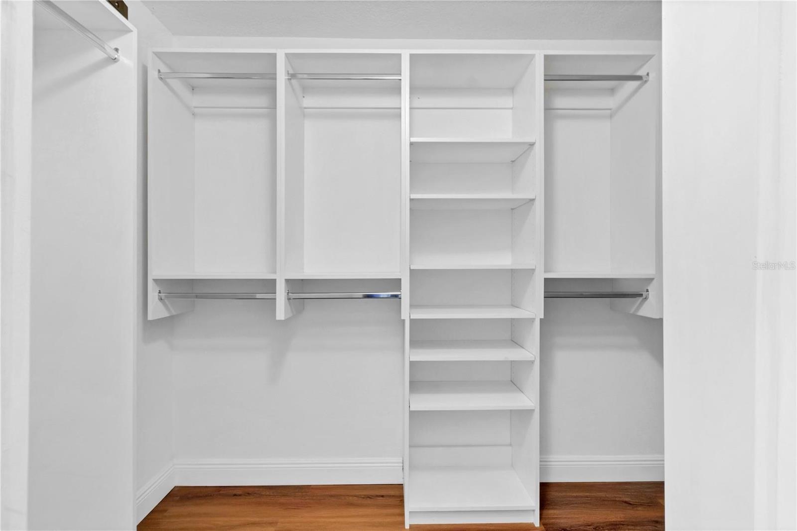 DUKES LAKE PH 02 - Residential