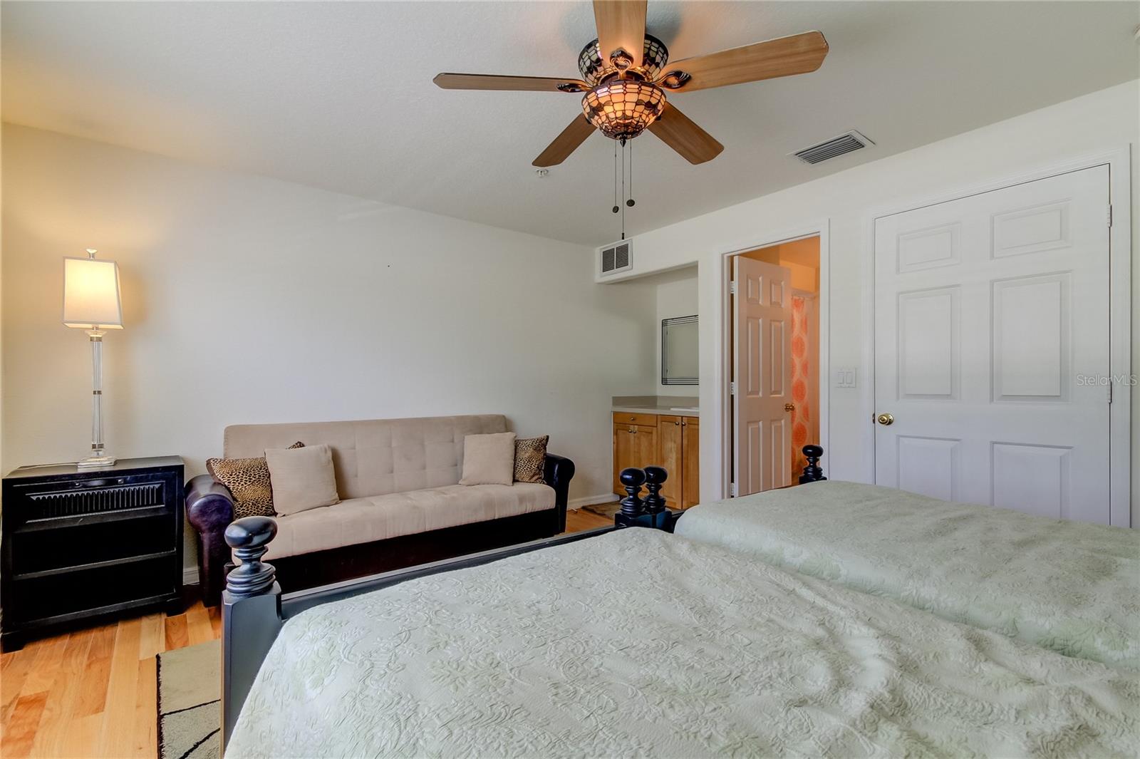 TIERRA DEL MAR - Residential Lease