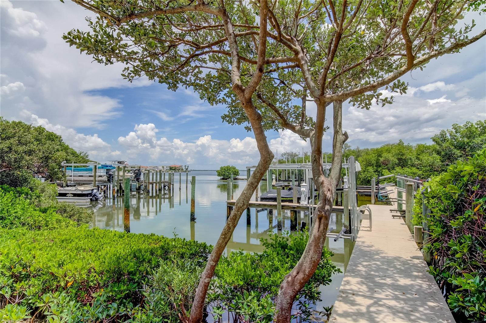 TIERRA DEL MAR - Residential Lease