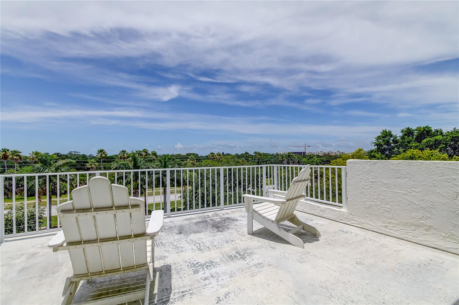 TIERRA DEL MAR - Residential Lease