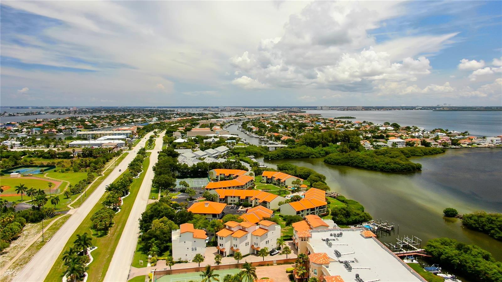 TIERRA DEL MAR - Residential Lease