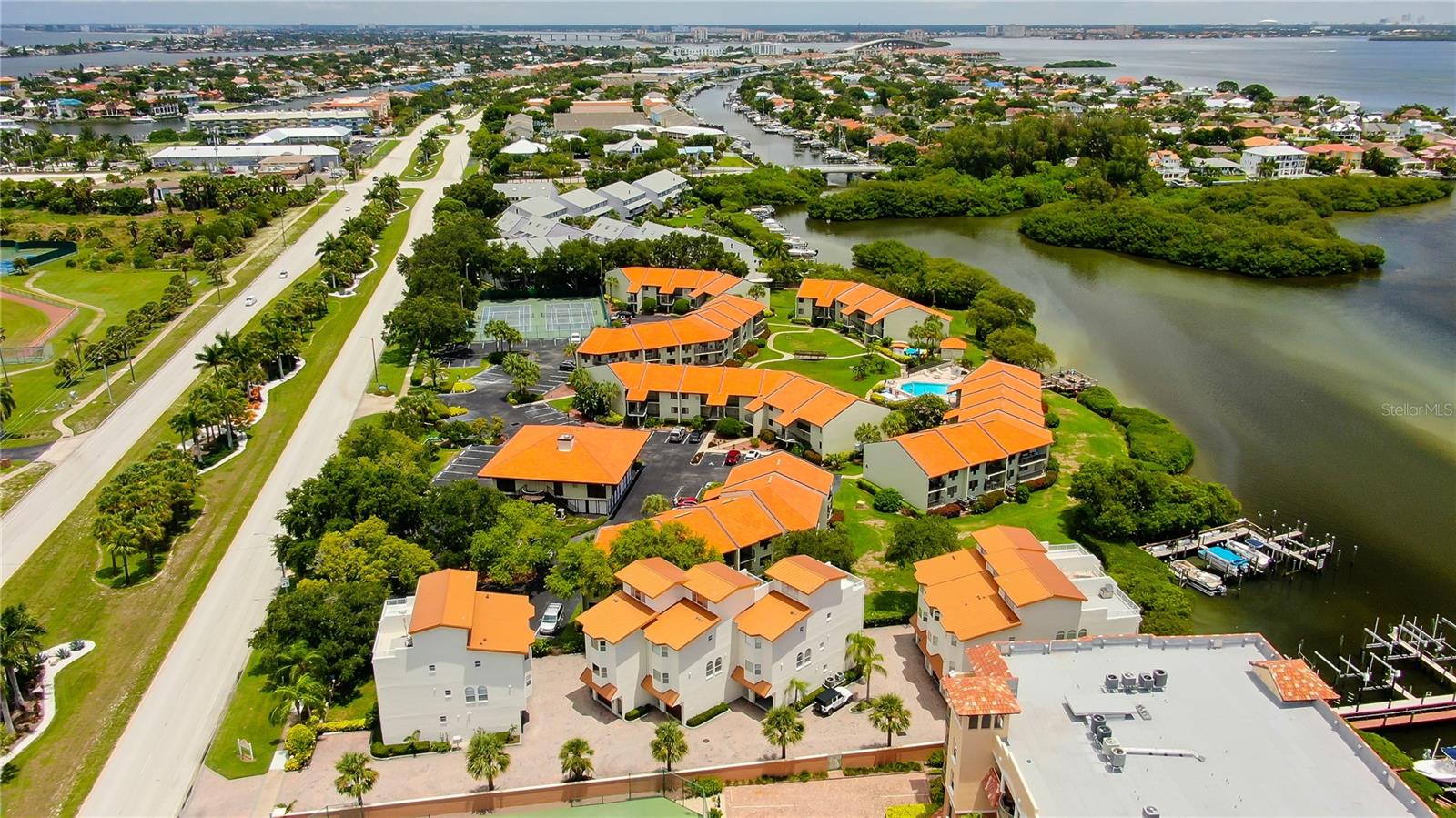 TIERRA DEL MAR - Residential Lease