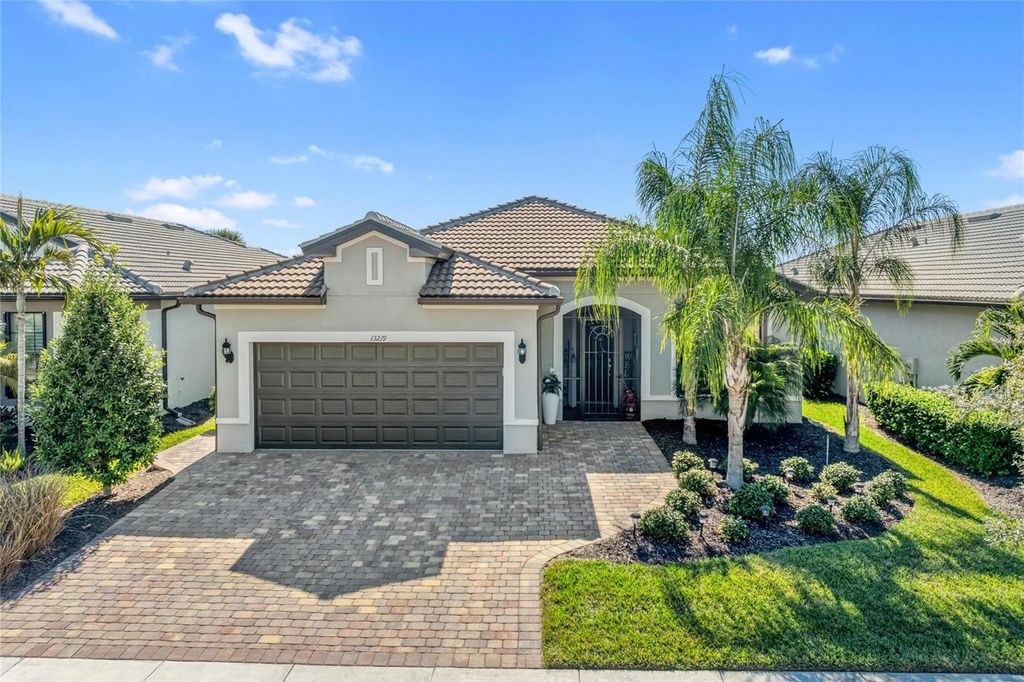 Photo of 13219 Borrego Street, Venice, FL 34293 (MLS # N6141525)