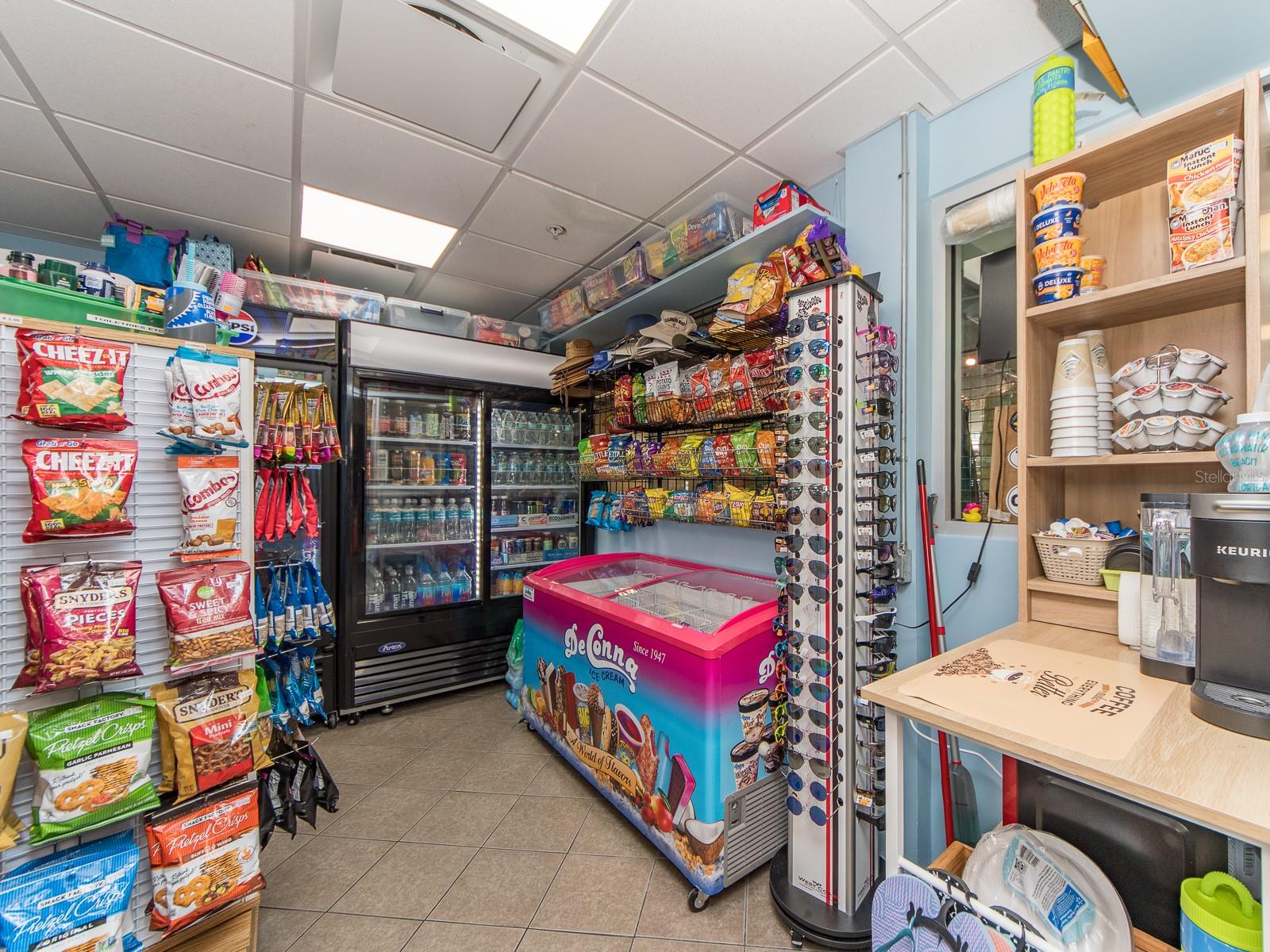 25 CAUSEWAY BOULEVARD 106