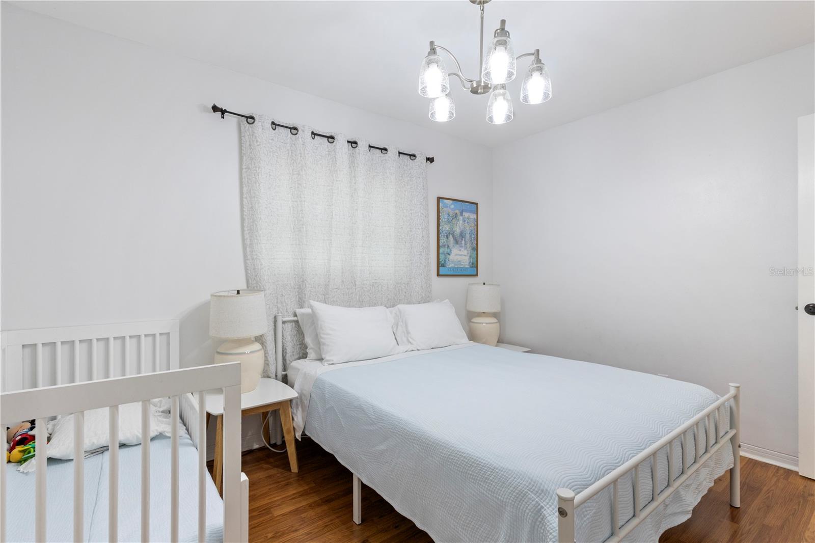 BAY BREEZE ESTATES - Residential Lease