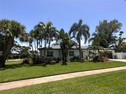 1714 BAYOU GRANDE BOULEVARD NE ST PETERSBURG FL 33703