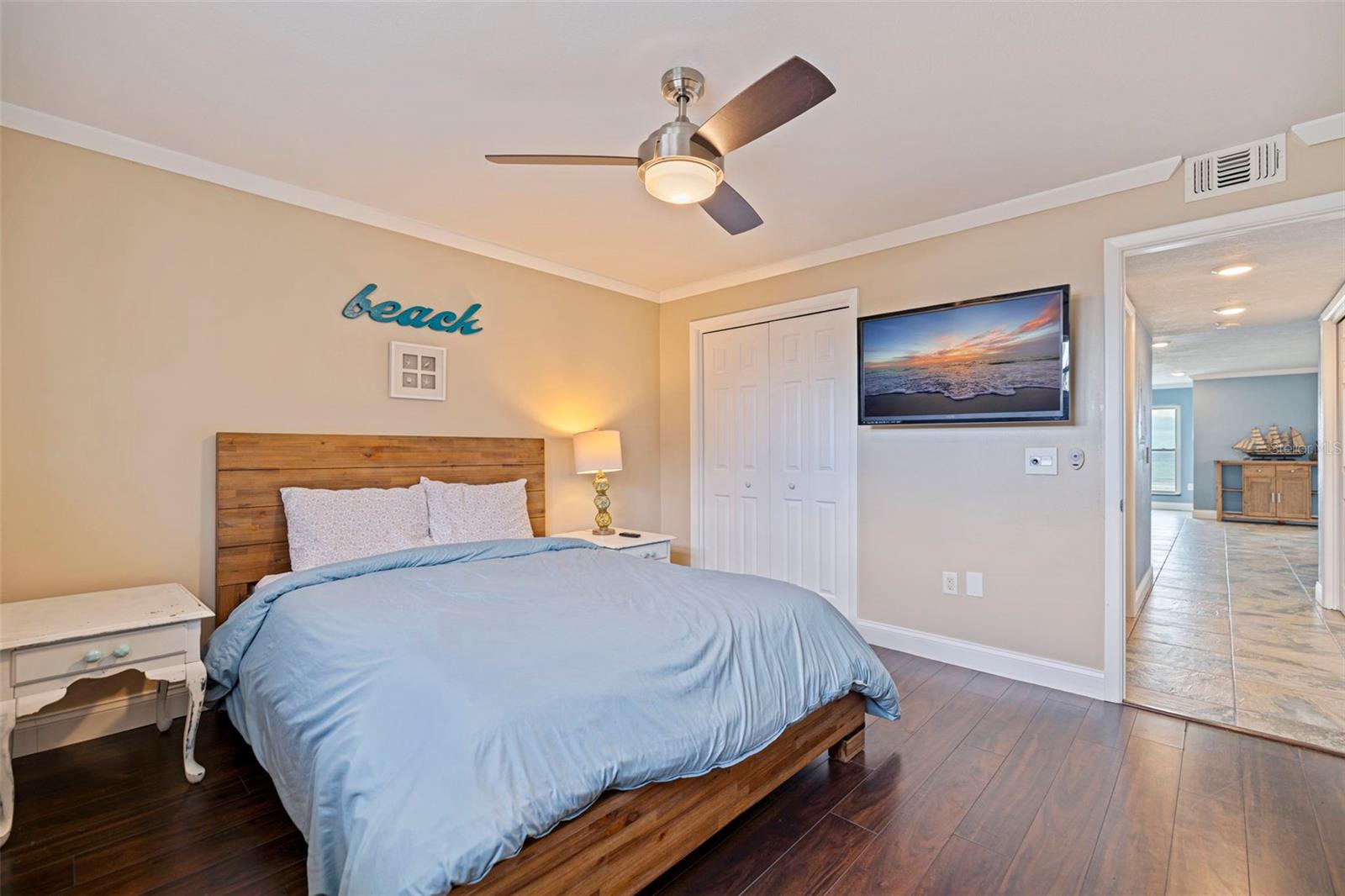 GULF 5000 ASSOC INC CONDO - Residential Lease