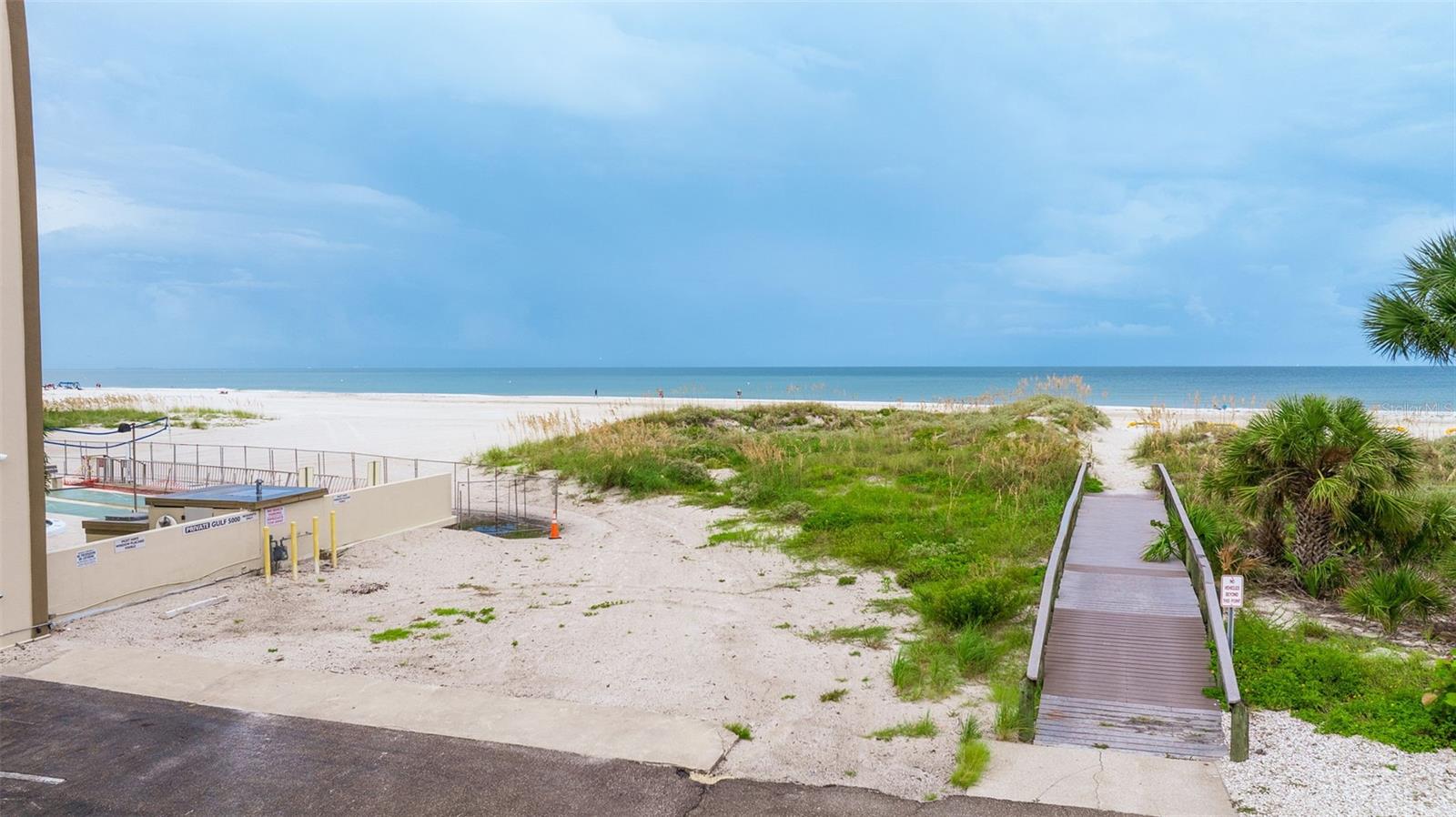 GULF 5000 ASSOC INC CONDO - Residential Lease