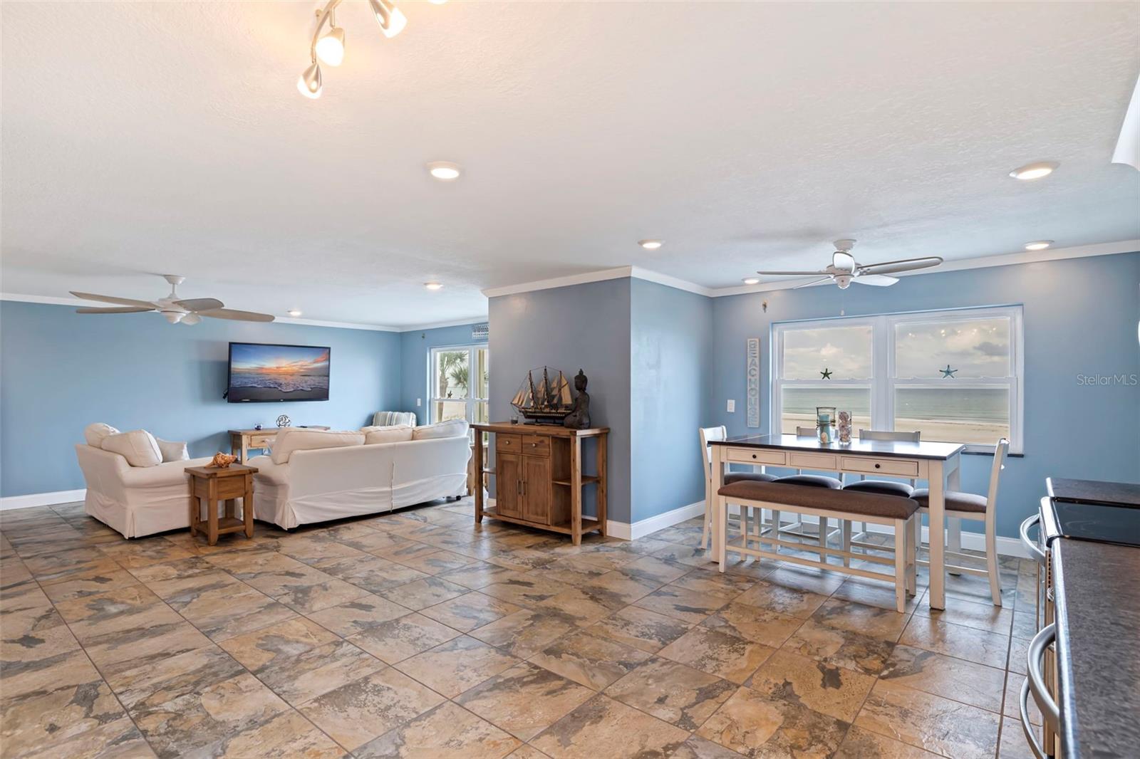 GULF 5000 ASSOC INC CONDO - Residential Lease