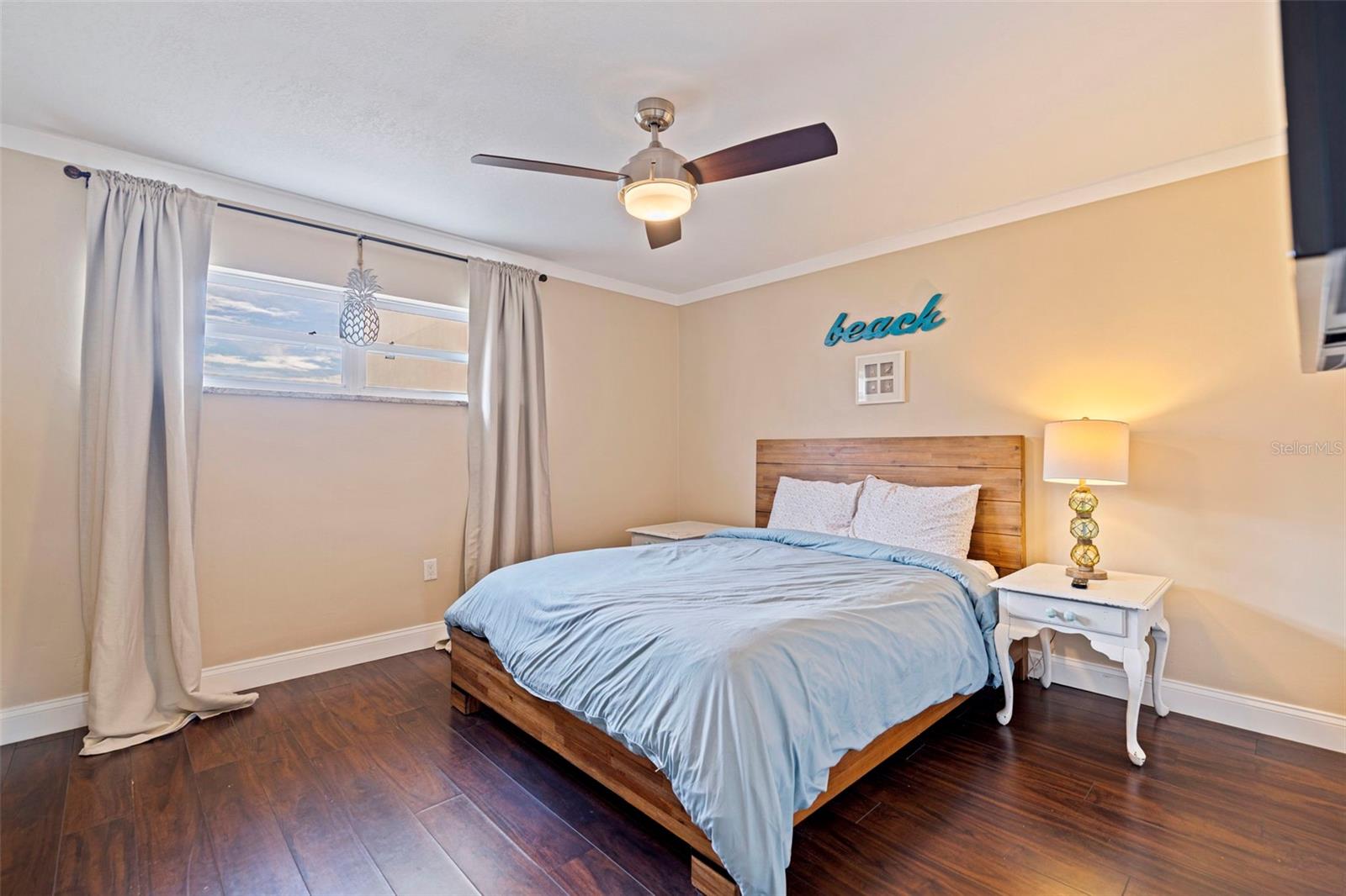 GULF 5000 ASSOC INC CONDO - Residential Lease