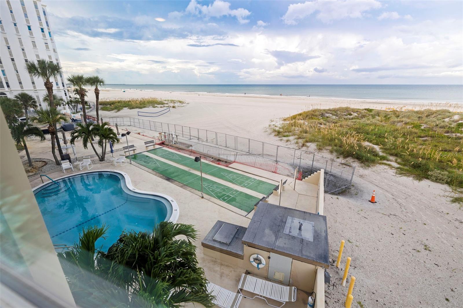 GULF 5000 ASSOC INC CONDO - Residential Lease