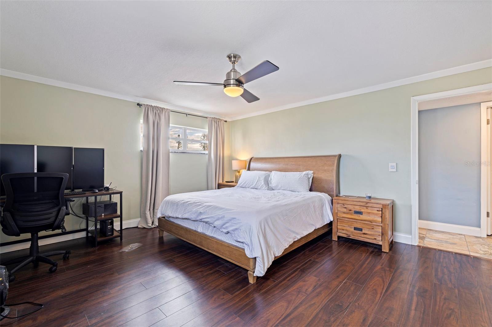 GULF 5000 ASSOC INC CONDO - Residential Lease