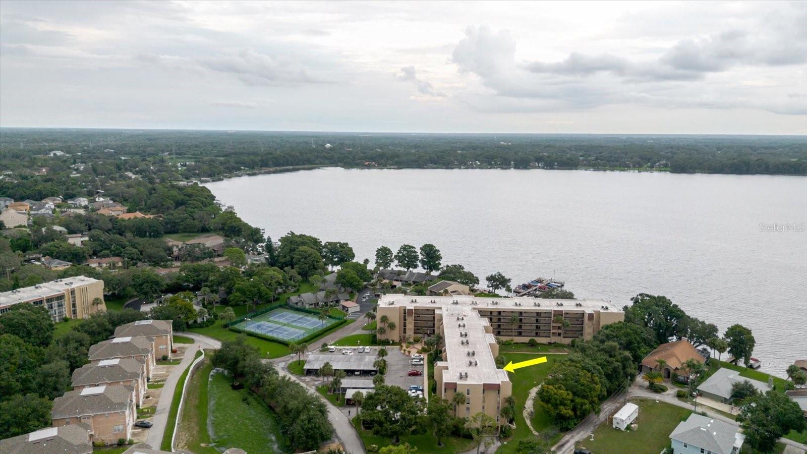 LAKE TARPON SAIL & TENNIS CLUB - Residential