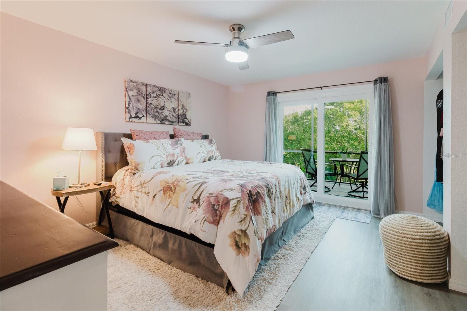 LAKE TARPON SAIL & TENNIS CLUB - Residential