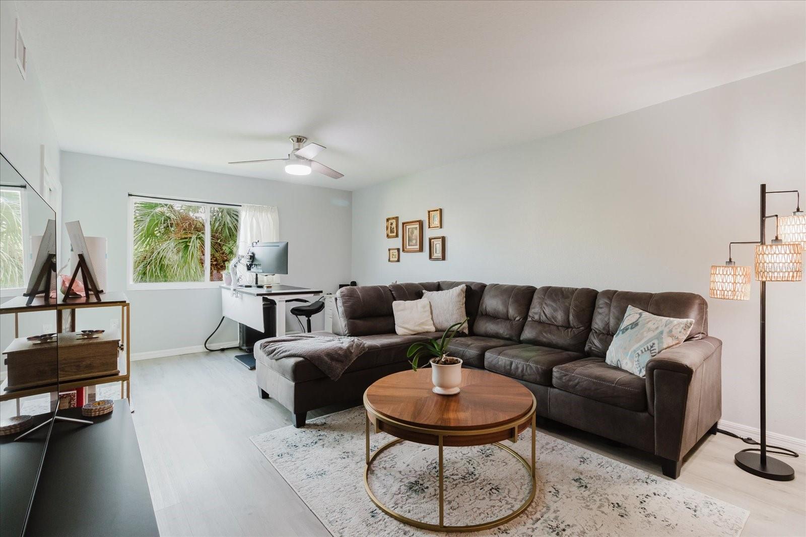 LAKE TARPON SAIL & TENNIS CLUB - Residential