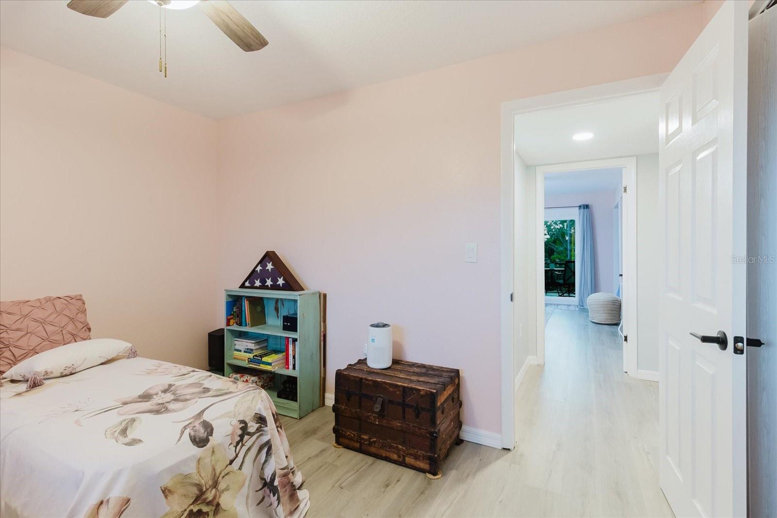 LAKE TARPON SAIL & TENNIS CLUB - Residential