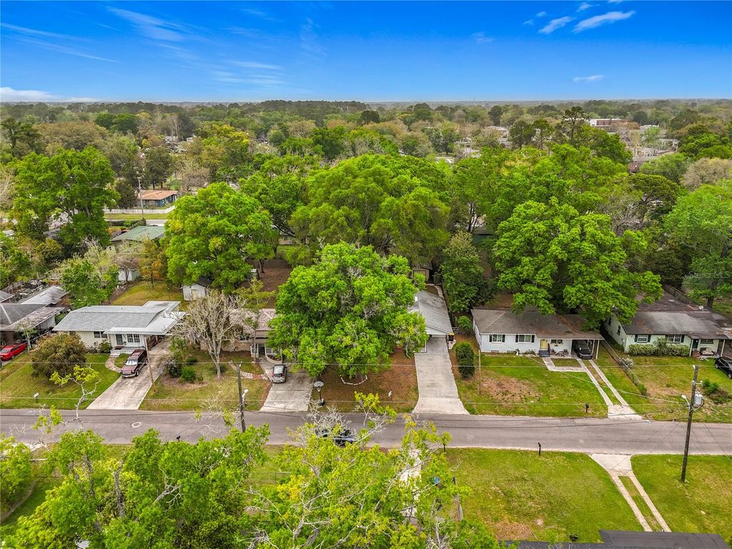 Photo of 5243 Poppy Drive, Jacksonville, FL 32205 (MLS # OM721703)