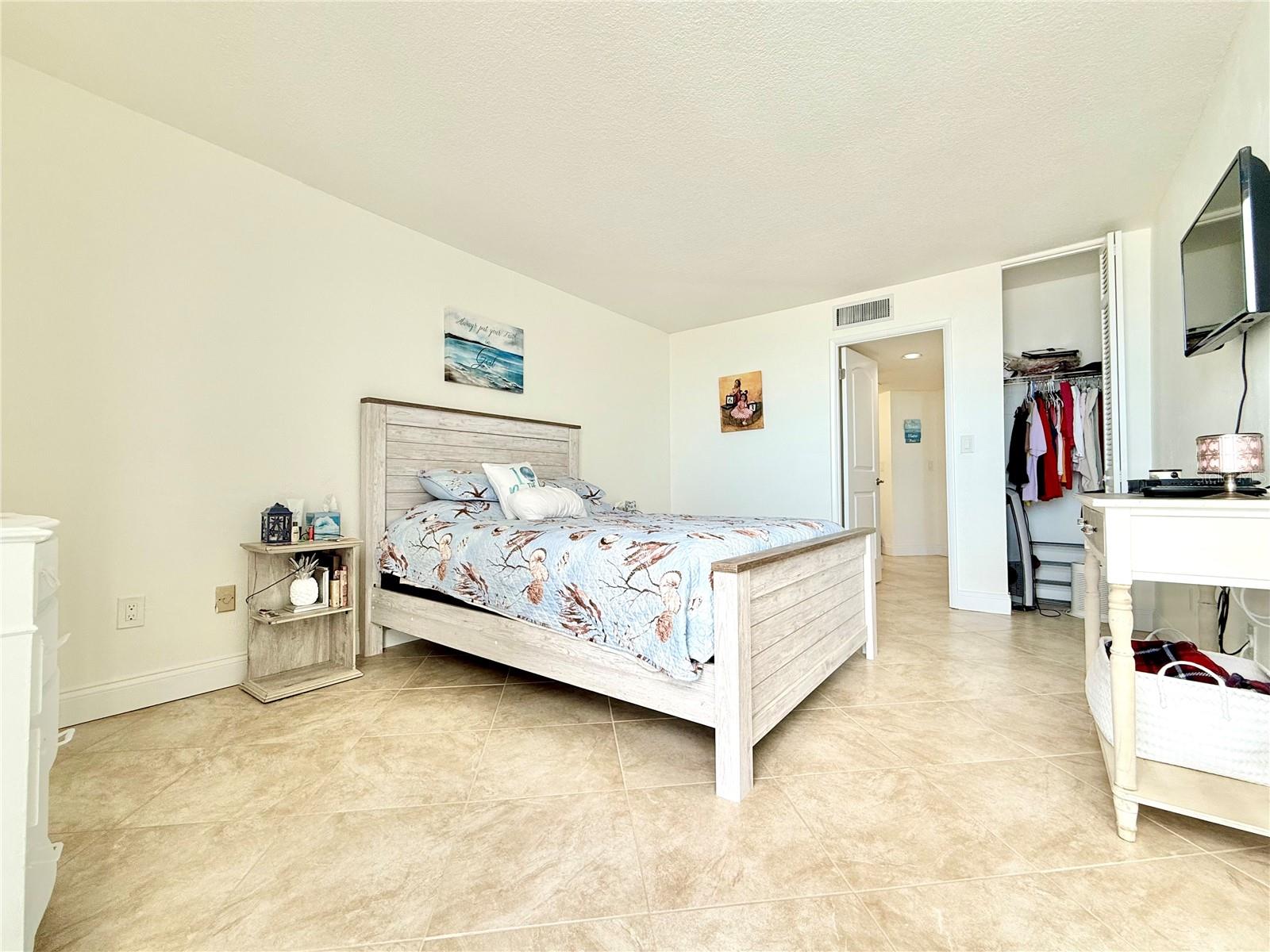 3047 S ATLANTIC AVENUE 305