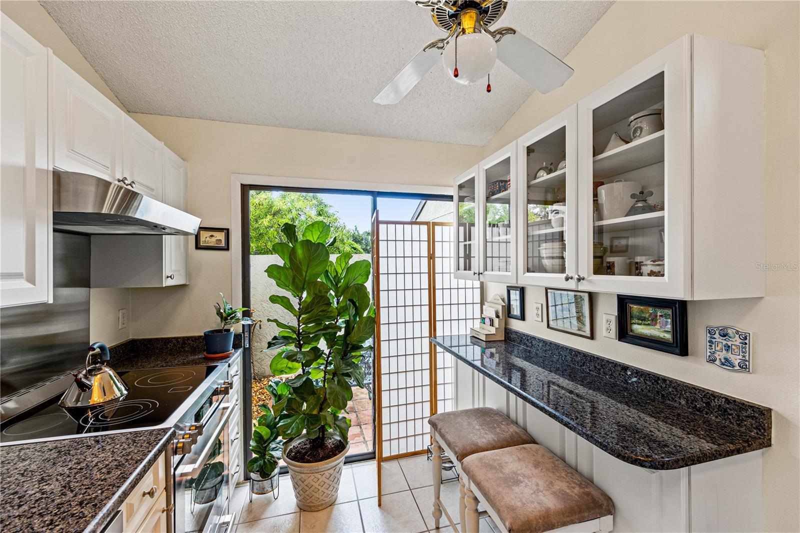 FORTY THREE WEST OAKS - Residential